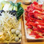 차돌박이 숙주찜과 볶음 요리 만드는 방법